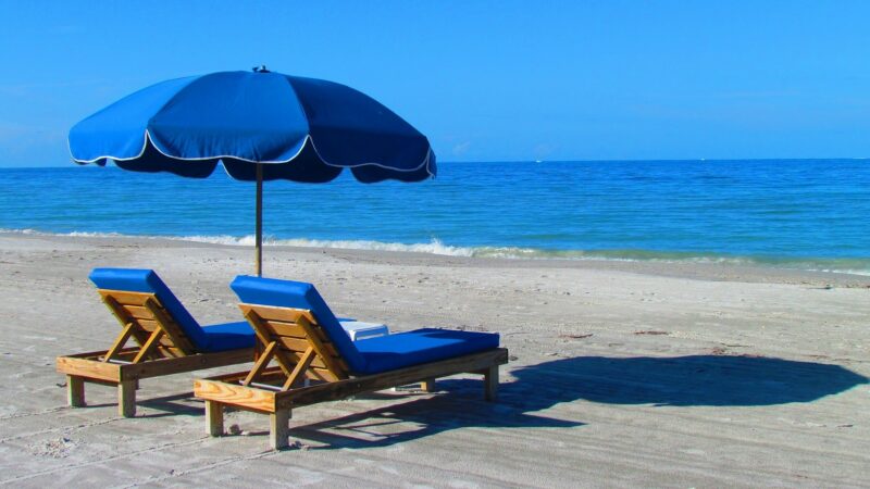 Can UV Rays Go Through a Beach Umbrella?